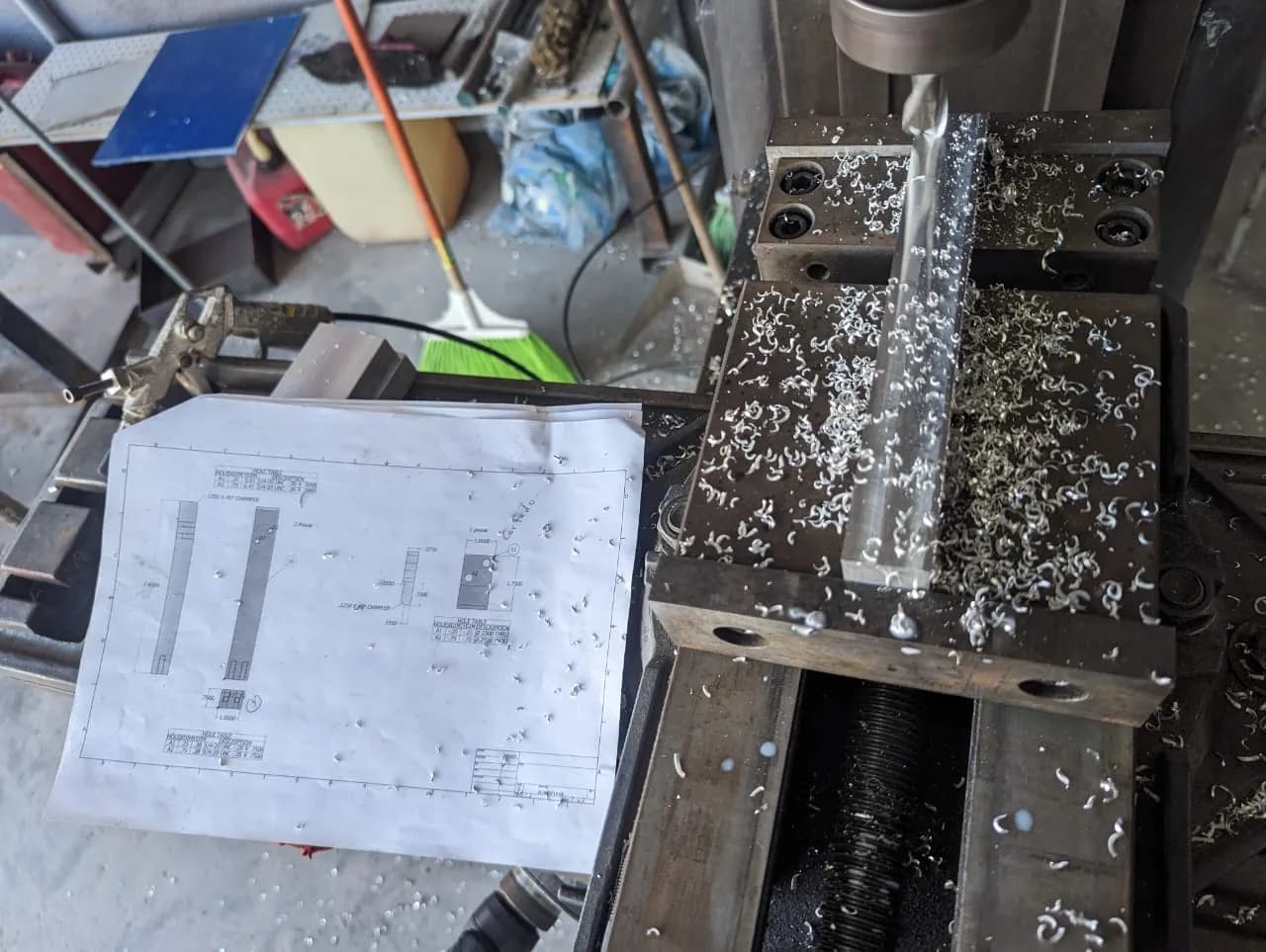 Piezas a plano, taller de maquinados de ABP